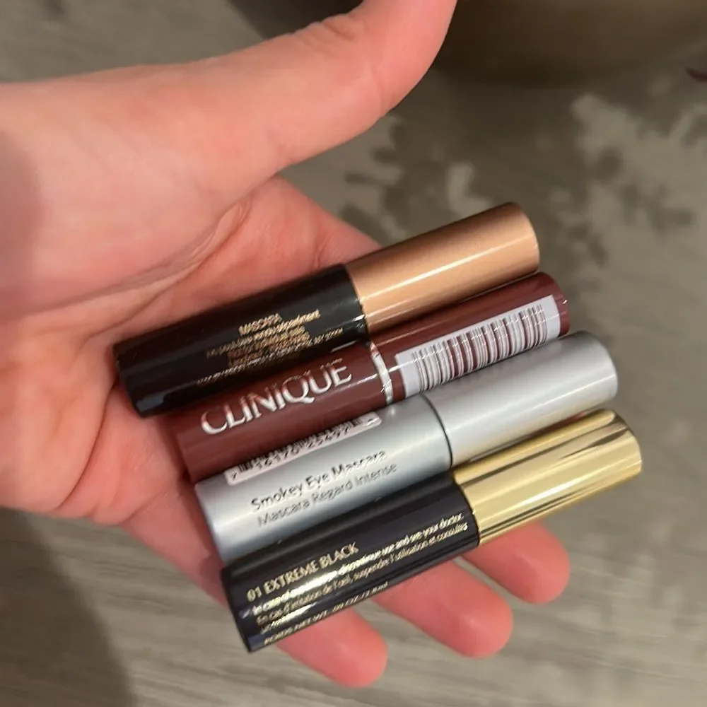 Mascara and lipstick bundle